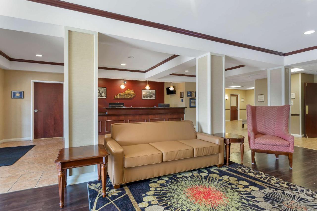 Best Western Lawrenceburg Inn Exterior foto