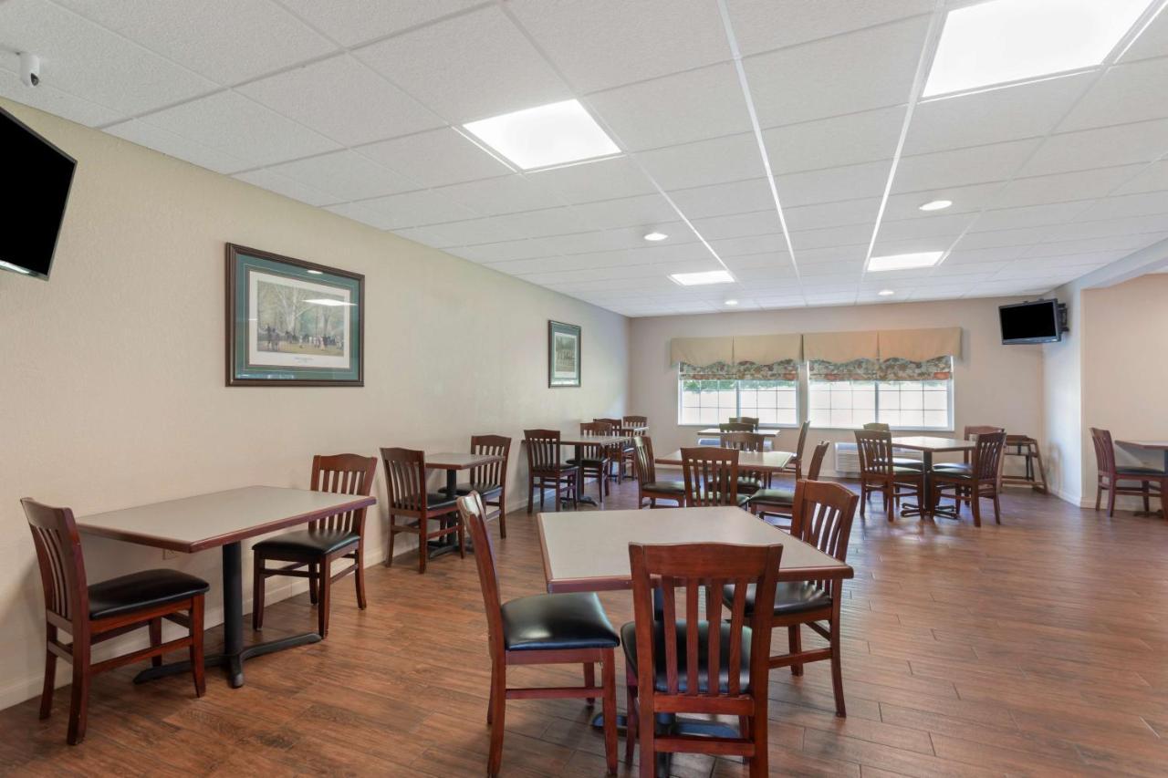 Best Western Lawrenceburg Inn Exterior foto